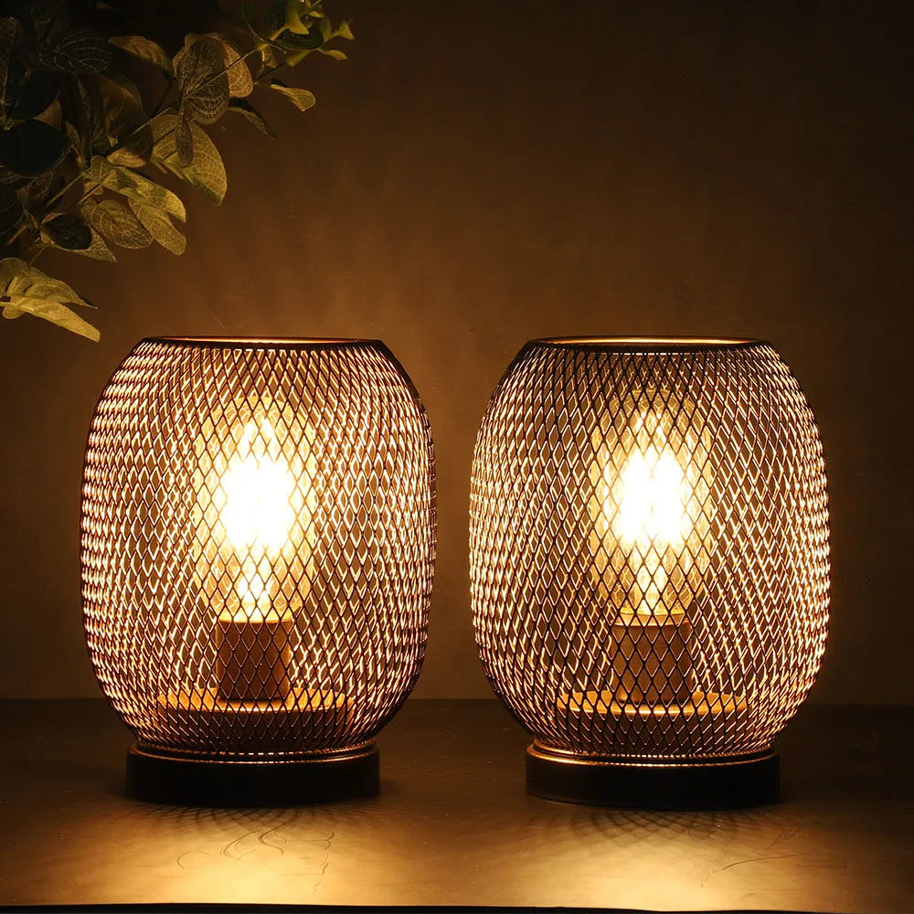 2Pcs Metal Round Shaped Lantern  LED & Battery Powered